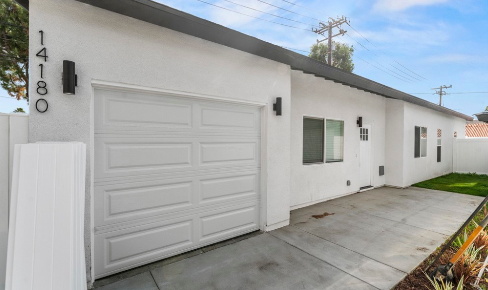 14182 Denise Dr, Westminster, CA 92683
