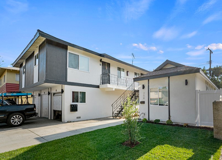 308 South Laurel Street, Santa Ana, CA.